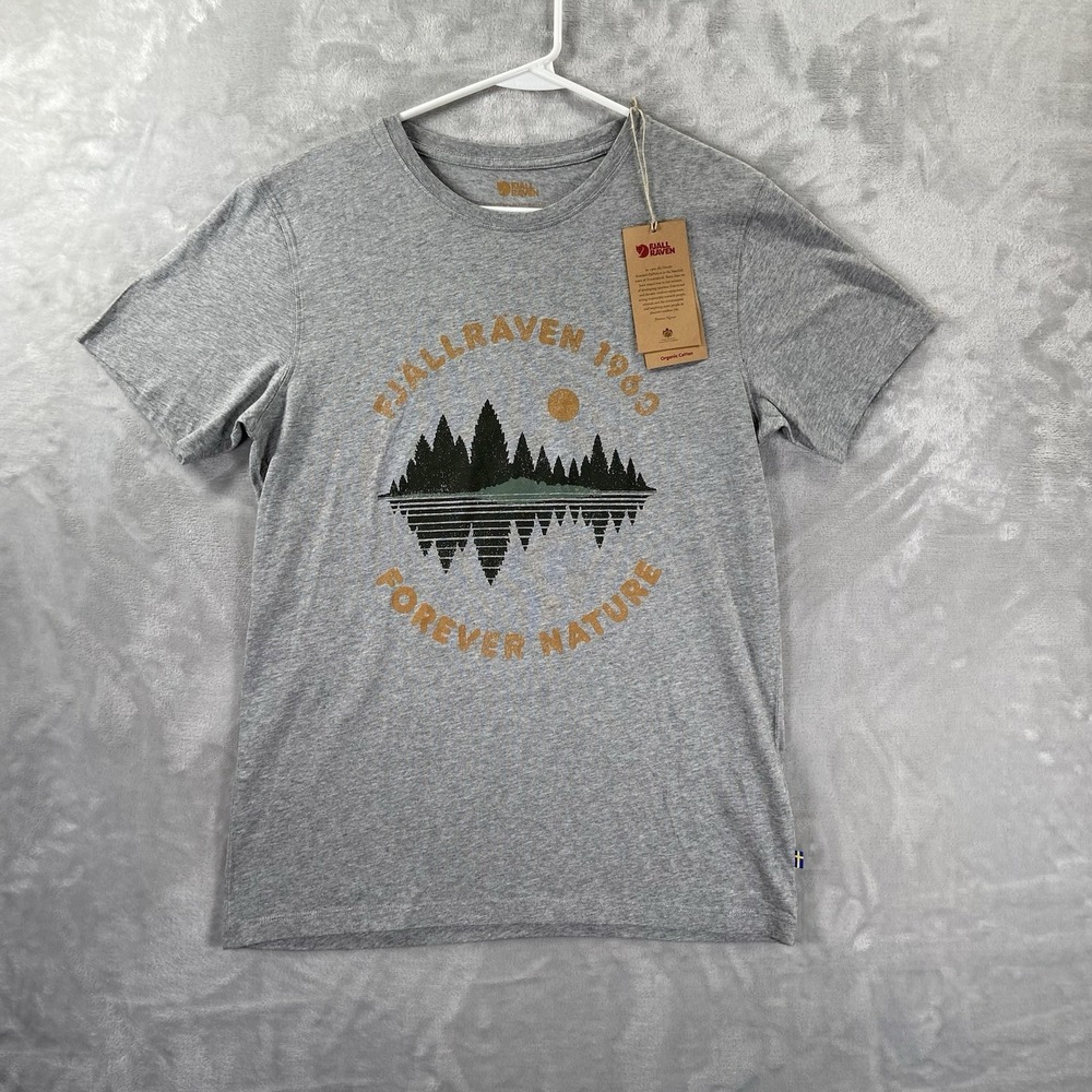 Fjallraven T-Shirt men's Small Forest Mirror Graphic Tee Short Sleeve Nature NWT